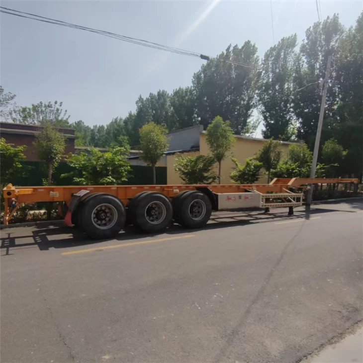 Гидравлический тяжеловесный прицеп на гибкой стойке